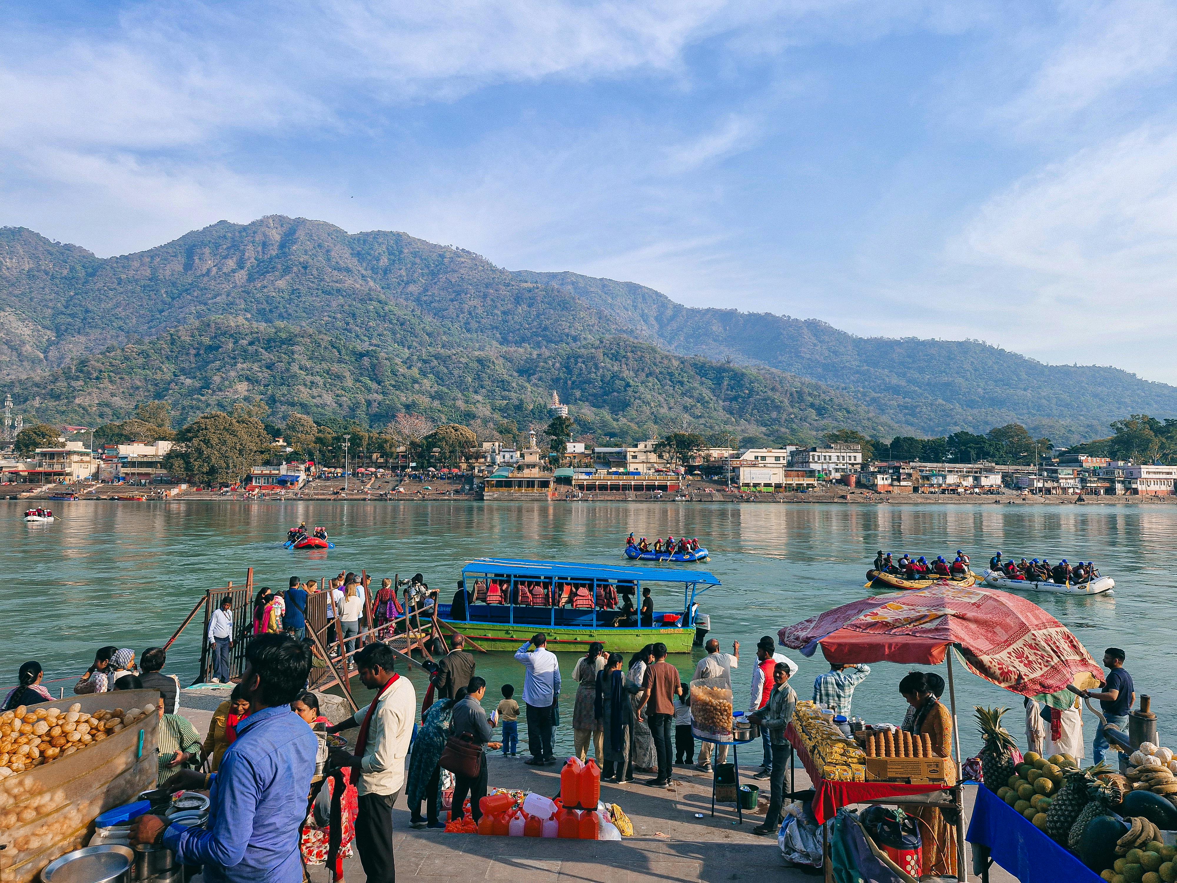 rishikesh riverfront ganga river